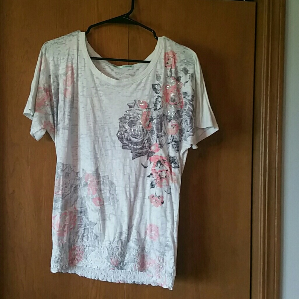 Floral burnout tee